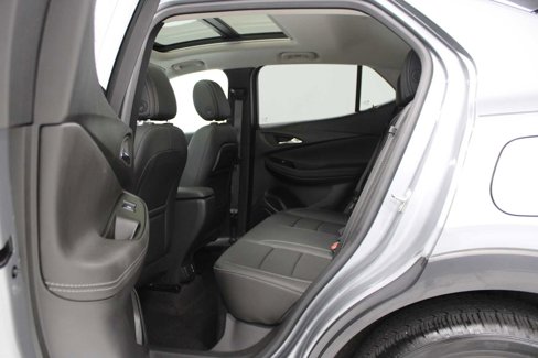 Used 2023 Buick Encore GX Essence w/ Experience Buick Package image 34