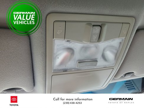 Used 2011 Toyota Avalon image 34