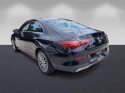 Used 2024 Mercedes-Benz CLA 250 image 5