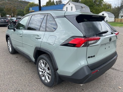 Used 2019 Toyota RAV4 XLE Premium w/ Cold Weather Package image 3