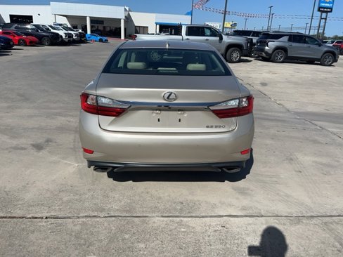 Used 2017 Lexus ES 350 image 6