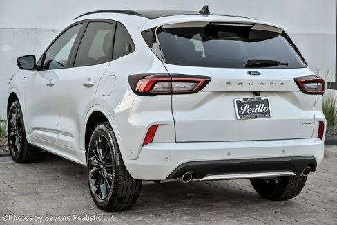 Used 2023 Ford Escape ST-Line Elite w/ Premium Technology Package image 6