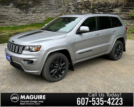 Used 2018 Jeep Grand Cherokee Altitude image 1