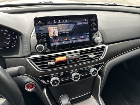 Used 2021 Honda Accord EX-L image 29