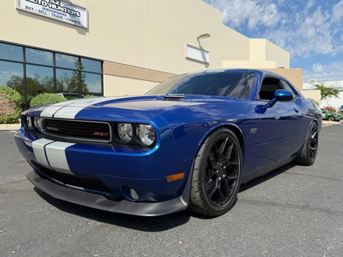 Used 2012 Dodge Challenger SRT8 w/ Premium Sound Group image 5