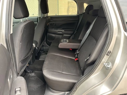 Used 2015 Mitsubishi Outlander Sport ES image 23