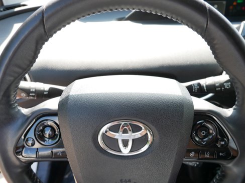 Used 2019 Toyota Prius XLE image 26