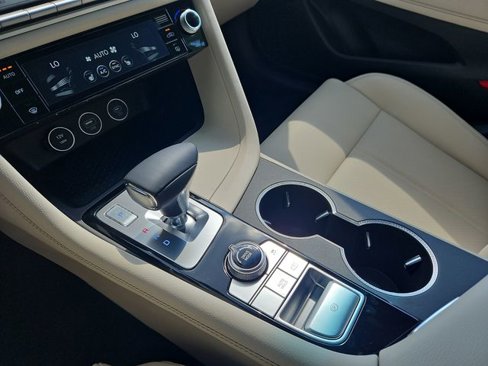 New 2026 Genesis G70 2.5T image 10
