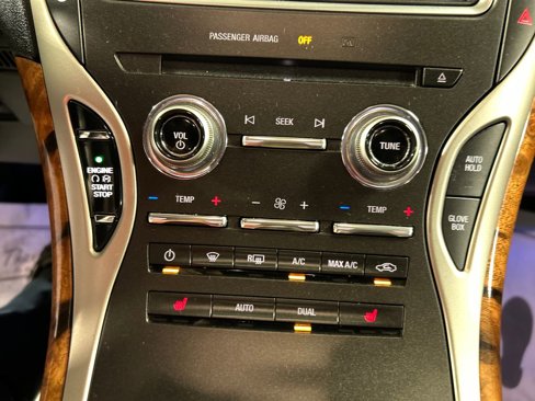 Used 2016 Lincoln MKX Select image 18