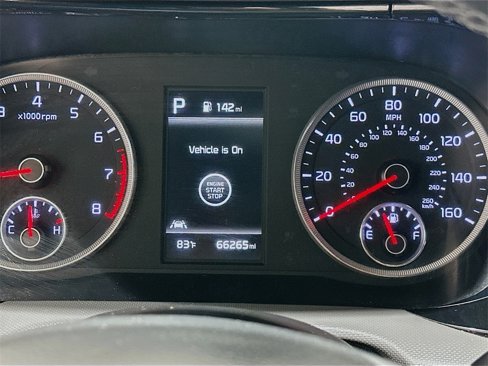 Used 2023 Kia K5 GT-Line image 12