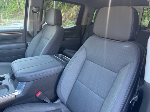 Certified 2025 Chevrolet Silverado 1500 LT image 10