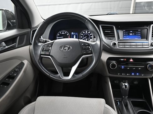 Used 2016 Hyundai Tucson Sport image 13
