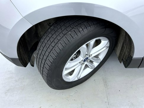 Used 2020 Ford Edge SEL w/ Convenience Package image 23