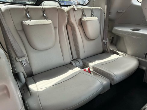 Used 2013 Toyota Highlander SE image 13