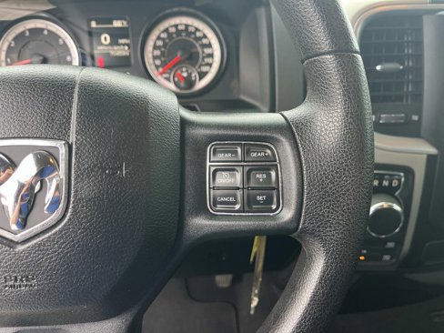 Used 2016 RAM 1500 Classic SLT image 18