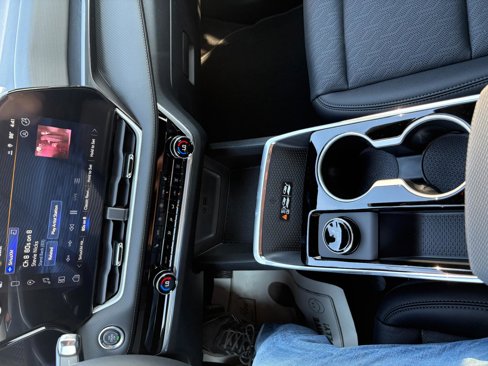 New 2026 Chevrolet Equinox LT w/ Convenience Package II image 27