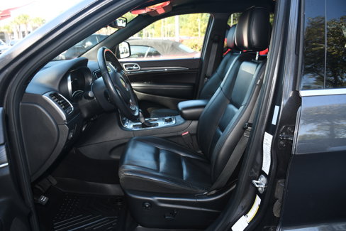 Used 2019 Jeep Grand Cherokee Limited image 7