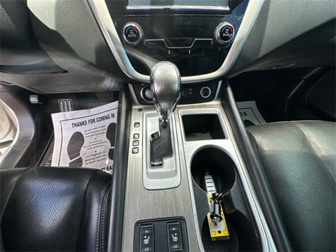 Used 2018 Nissan Murano SL image 11