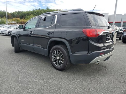Used 2019 GMC Acadia SLT image 3