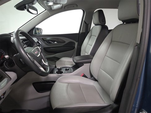Used 2024 GMC Terrain SLT image 12