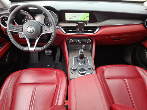Used 2018 Alfa Romeo Stelvio Ti image 15
