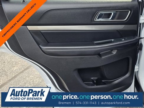 Used 2018 Ford Explorer XLT image 33