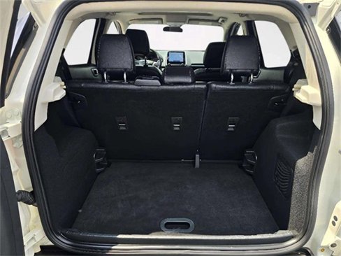 Used 2021 Ford EcoSport Titanium image 21