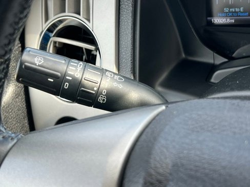 Used 2016 Ford Expedition Limited image 36