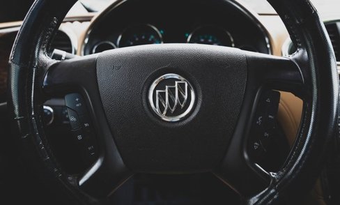 Used 2015 Buick Enclave Leather image 12