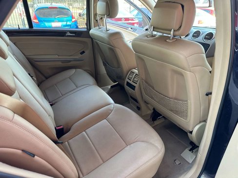Used 2010 Mercedes-Benz ML 350 4MATIC image 10