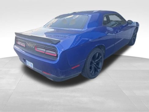 Used 2018 Dodge Challenger SXT w/ Blacktop Package image 6