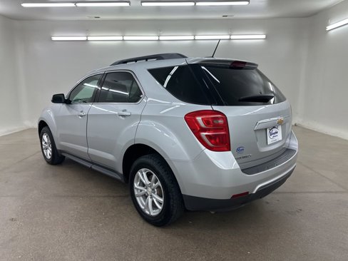 Used 2017 Chevrolet Equinox LT image 8