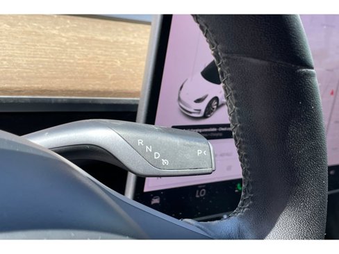 Used 2020 Tesla Model 3 Standard Range image 33
