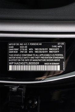 New 2026 Porsche Macan image 24