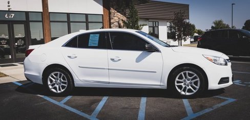 Used 2016 Chevrolet Malibu LT w/ Power Convenience Package image 25