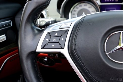 Used 2013 Mercedes-Benz SL 550 image 16