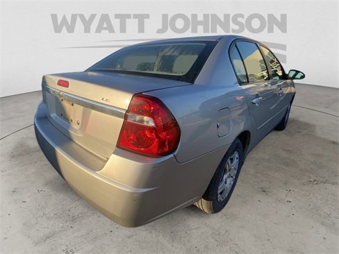 Used 2006 Chevrolet Malibu LS image 9