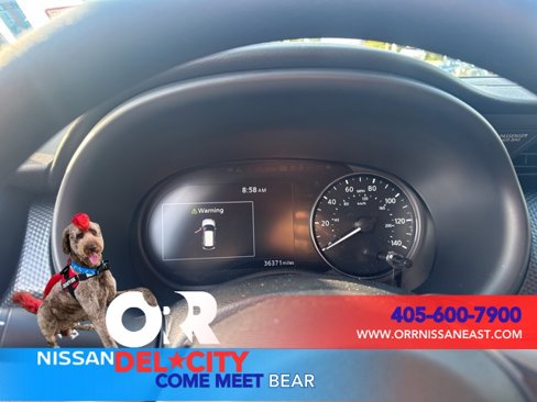 Used 2024 Nissan Kicks SV image 4