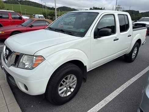 Used 2019 Nissan Frontier SV image 1