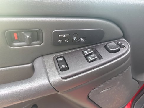 Used 2006 Chevrolet Silverado 1500 LT w/ Light Duty Power Package image 10