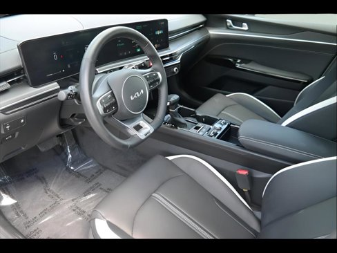 Used 2025 Kia K5 GT-Line image 9