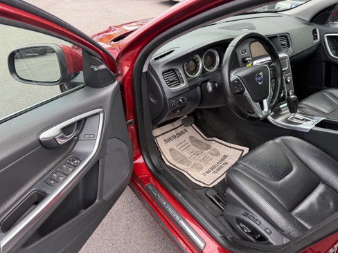 Used 2012 Volvo S60 T5 w/ Multimedia Pkg image 17