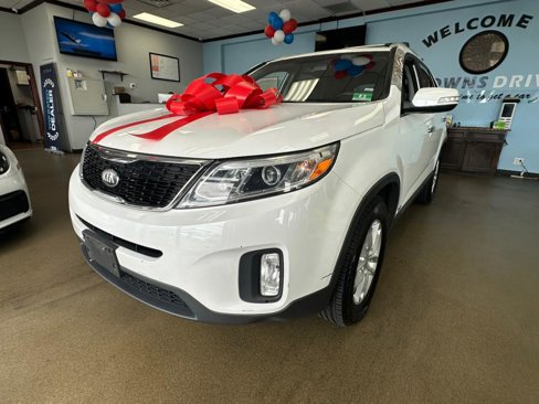 Used 2014 Kia Sorento LX image 6
