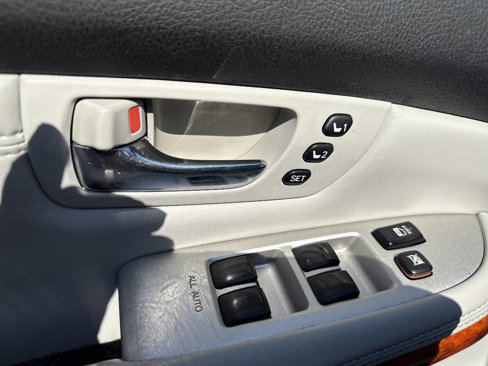 Used 2009 Lexus RX 350 AWD image 19