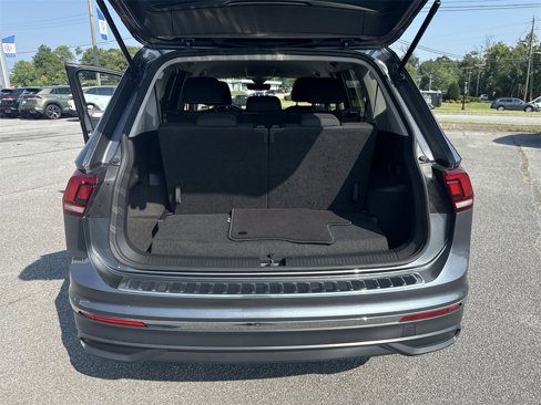 Used 2024 Volkswagen Tiguan S image 43