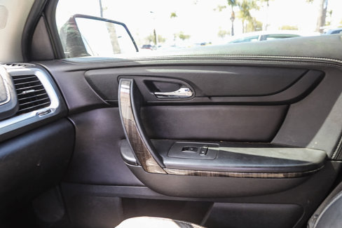 Used 2017 GMC Acadia Limited SLT image 20