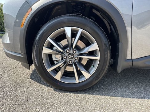 New 2025 INFINITI QX60 Luxe image 8