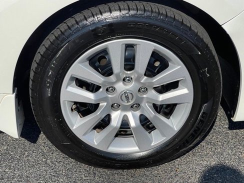 Used 2016 Nissan Altima 2.5 S w/ Power Driver Seat Package image 24