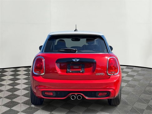 Used 2018 MINI Cooper S image 9