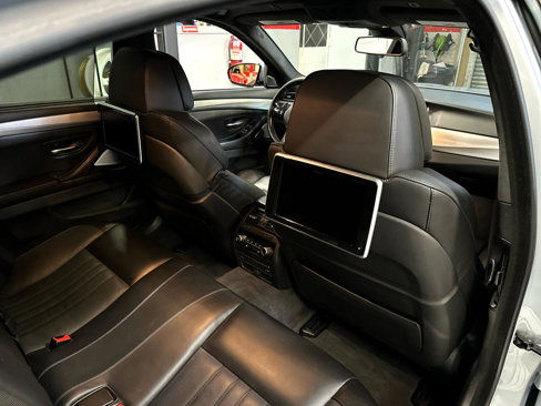 Used 2016 BMW M5 image 21